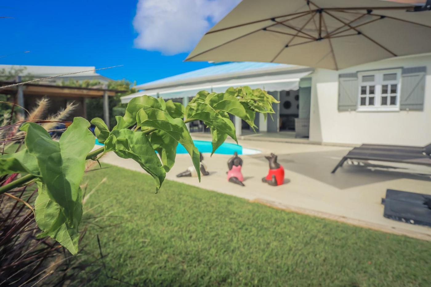 Villa Nomilou Beach Avec Acces Direct Plage Сен-Франсуа Екстер'єр фото